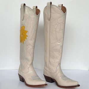 Miron Crosby Kirstin Creme Boots